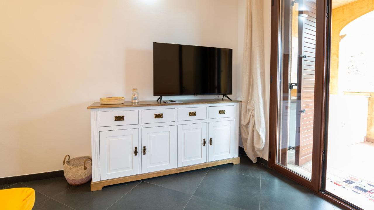 Апартаменты Sardinianworld - Rosa'S House Donigala Fenughedu Экстерьер фото